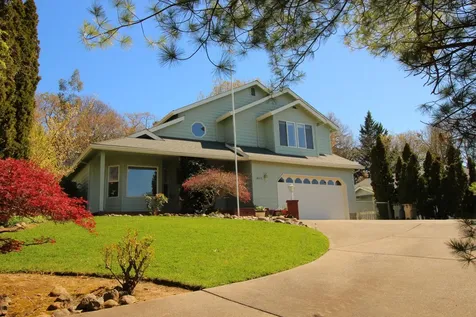 1423 NE Heritage Drive Grants Pass OR 97526