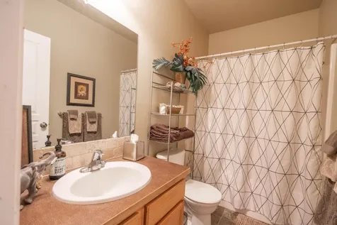 183 SW 33rd Drive Redmond OR 97756