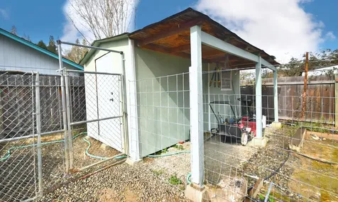 1580 Drury Lane Grants Pass OR 97527