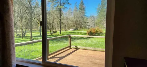 9940 Monument Drive Grants Pass OR 97526