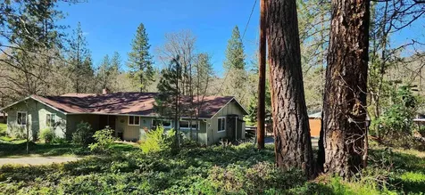 9940 Monument Drive Grants Pass OR 97526