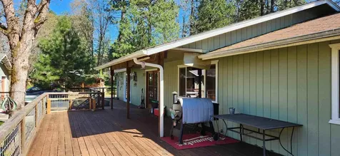 9940 Monument Drive Grants Pass OR 97526