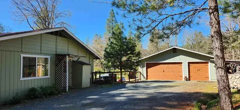 9940 Monument Drive Grants Pass OR 97526