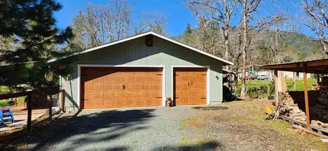 9940 Monument Drive Grants Pass OR 97526