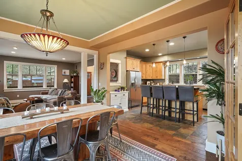 1918 NW 7th Street Bend OR 97703