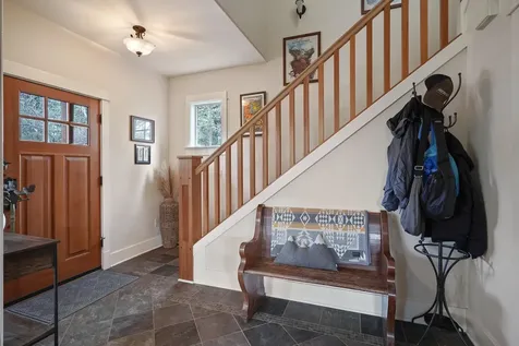 1918 NW 7th Street Bend OR 97703