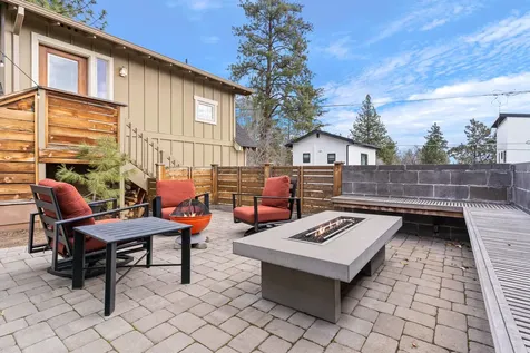 1918 NW 7th Street Bend OR 97703