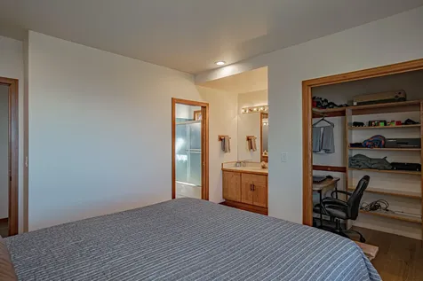 1268 Gardner Way Medford OR 97504
