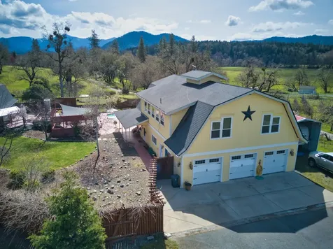 281 Oak Ranch Road Grants Pass OR 97526