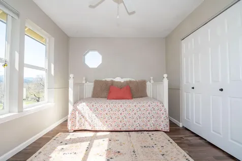 281 Oak Ranch Road Grants Pass OR 97526