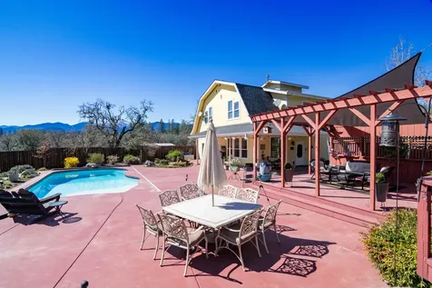 281 Oak Ranch Road Grants Pass OR 97526
