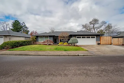 1875 Bristol Drive Medford OR 97504