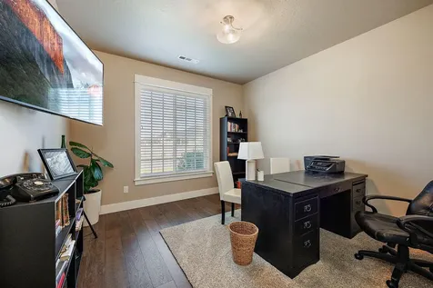 1363 Nebraska Drive Medford OR 97504