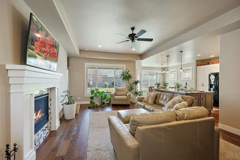1363 Nebraska Drive Medford OR 97504