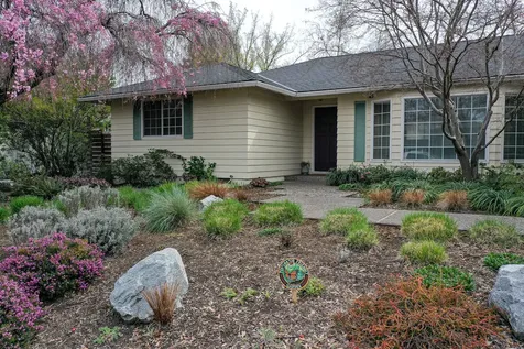 2730 Juanita Avenue Medford OR 97504