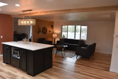 23084 Mcgrath Road Bend OR 97701