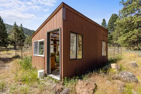 12909 Overland Drive Klamath Falls OR 97603