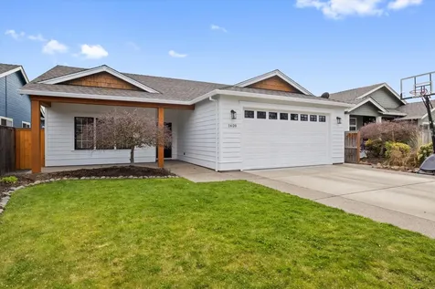1620 Monarch Lane Medford OR 97504