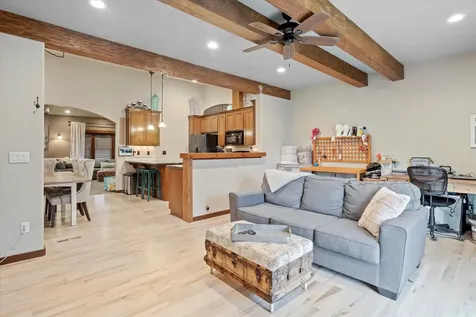 1620 Monarch Lane Medford OR 97504