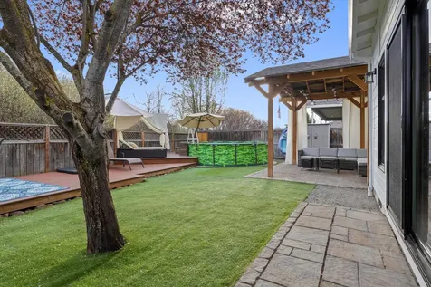 1620 Monarch Lane Medford OR 97504