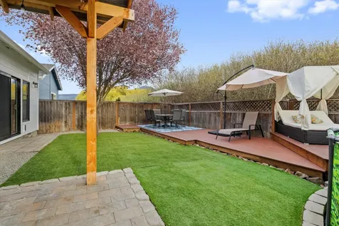 1620 Monarch Lane Medford OR 97504