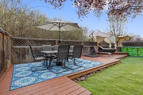 1620 Monarch Lane Medford OR 97504
