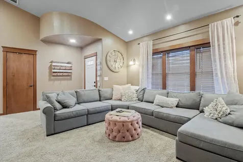 1620 Monarch Lane Medford OR 97504