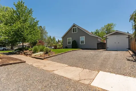 1447 NW 5th Street Bend OR 97703