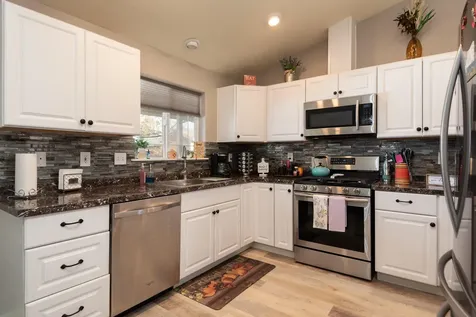 2361 NW 19th Street Redmond OR 97756