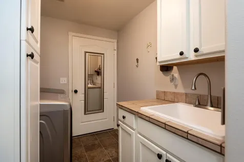 2361 NW 19th Street Redmond OR 97756