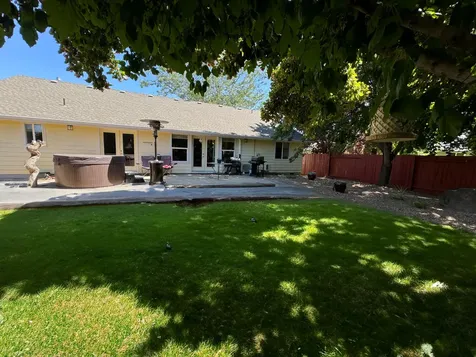 2361 NW 19th Street Redmond OR 97756