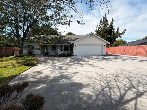 2361 NW 19th Street Redmond OR 97756
