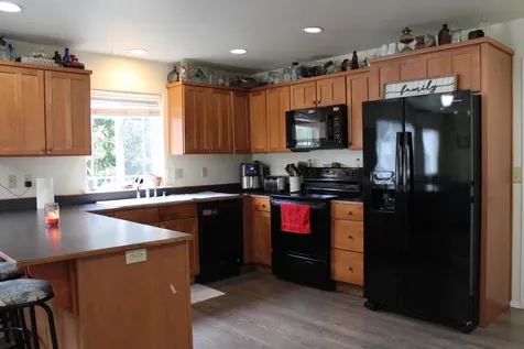 1075 SE Christie Place Grants Pass OR 97526