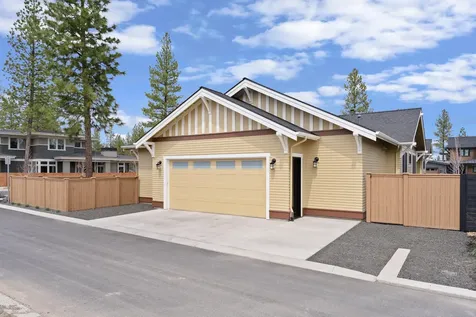 3099 NW Tharp Avenue Bend OR 97703