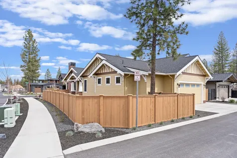 3099 NW Tharp Avenue Bend OR 97703