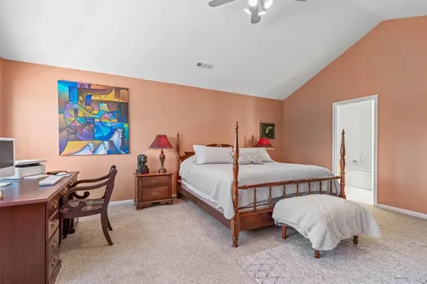 493 Lori Lane Ashland OR 97520