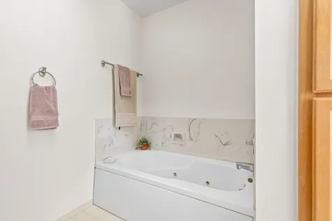 493 Lori Lane Ashland OR 97520