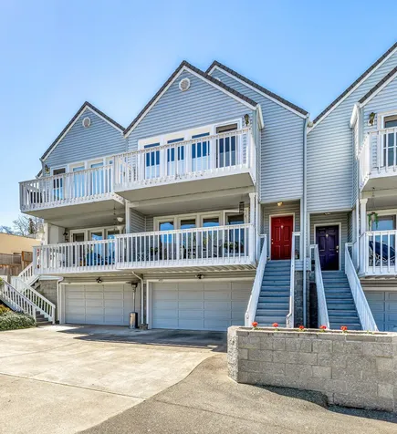 493 Lori Lane Ashland OR 97520