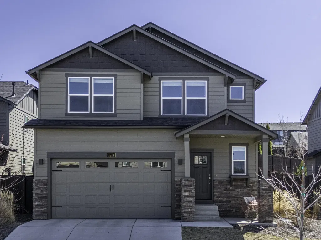 1813 NE Shadowcrest Way Bend OR 97701
