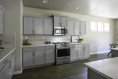 1813 NE Shadowcrest Way Bend OR 97701