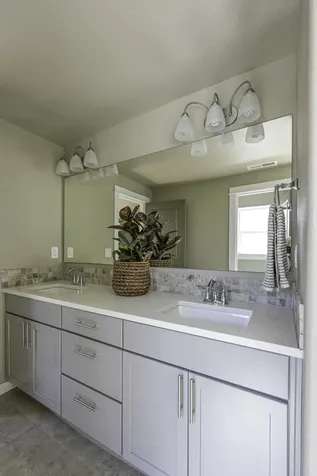 1813 NE Shadowcrest Way Bend OR 97701