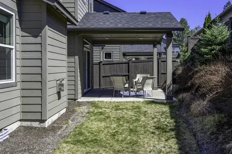 1813 NE Shadowcrest Way Bend OR 97701