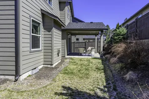 1813 NE Shadowcrest Way Bend OR 97701
