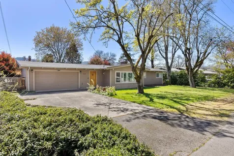 3731 Madrona Lane Medford OR 97501