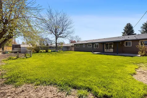 269 SW 5th Street Prineville OR 97754
