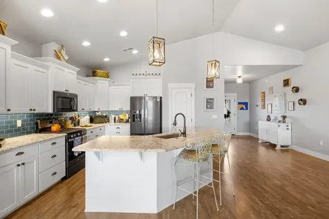3267 Fallen Oak Drive Medford OR 97504