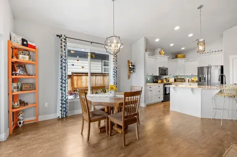 3267 Fallen Oak Drive Medford OR 97504