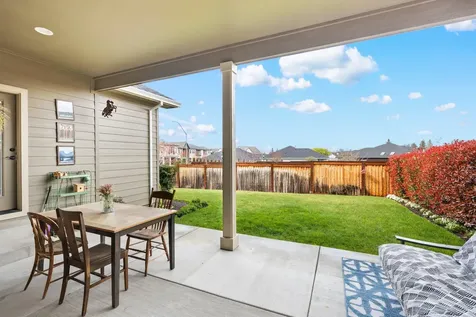 3267 Fallen Oak Drive Medford OR 97504
