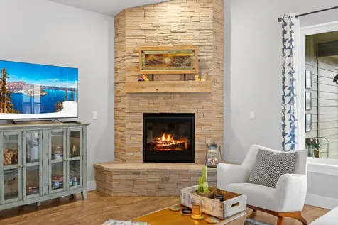 3267 Fallen Oak Drive Medford OR 97504