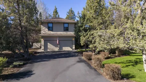 1963 Osprey Drive Redmond OR 97756